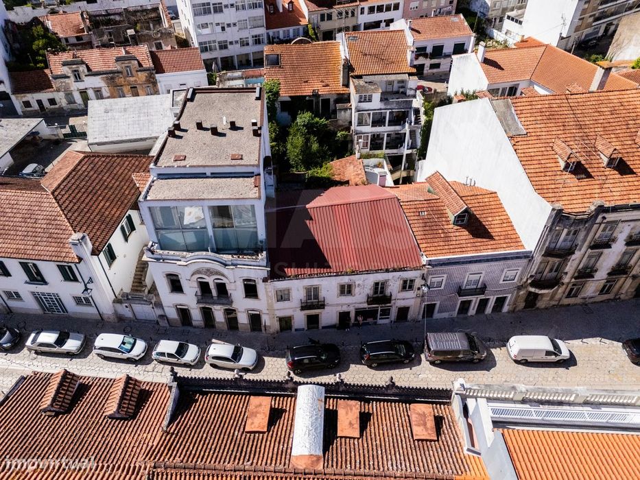 Prédio no centro de Alcobaça