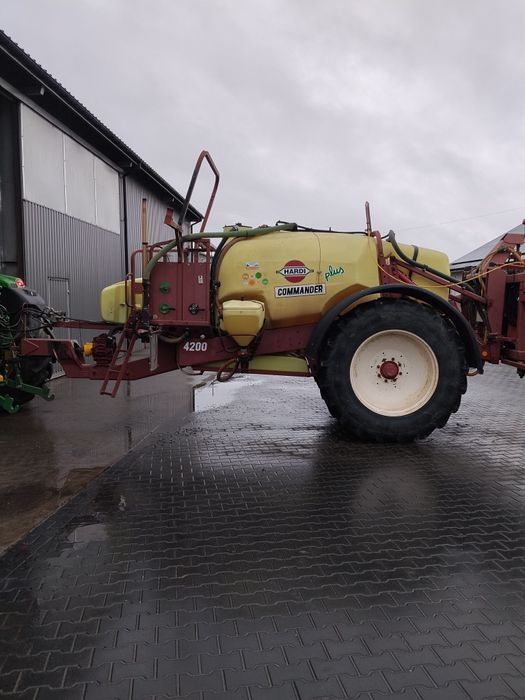 Opryskiwacz Hardi Comander Plus