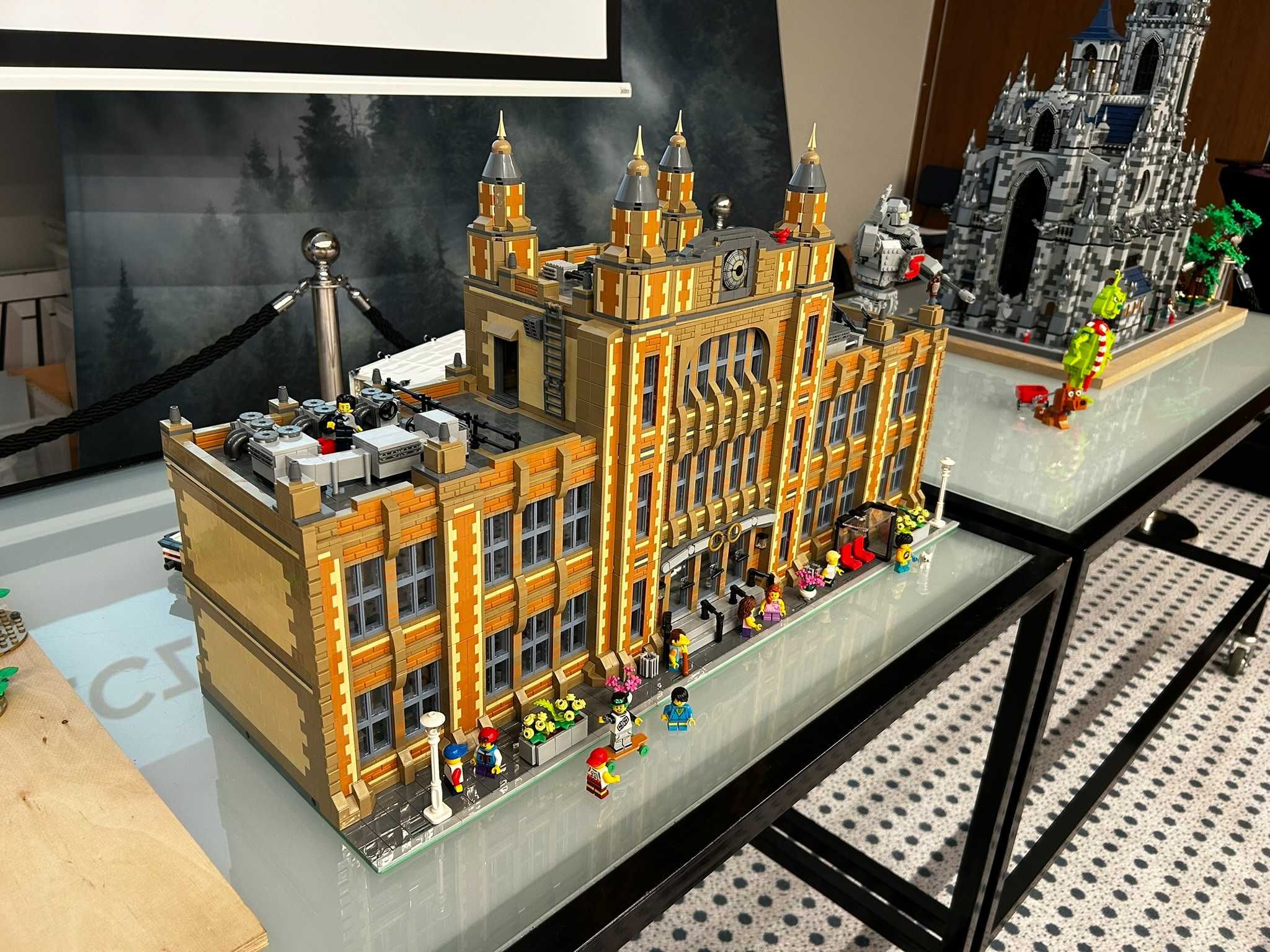 Lego Modular MOC - szkoła podstawowa 14500+ elementów / creator expert