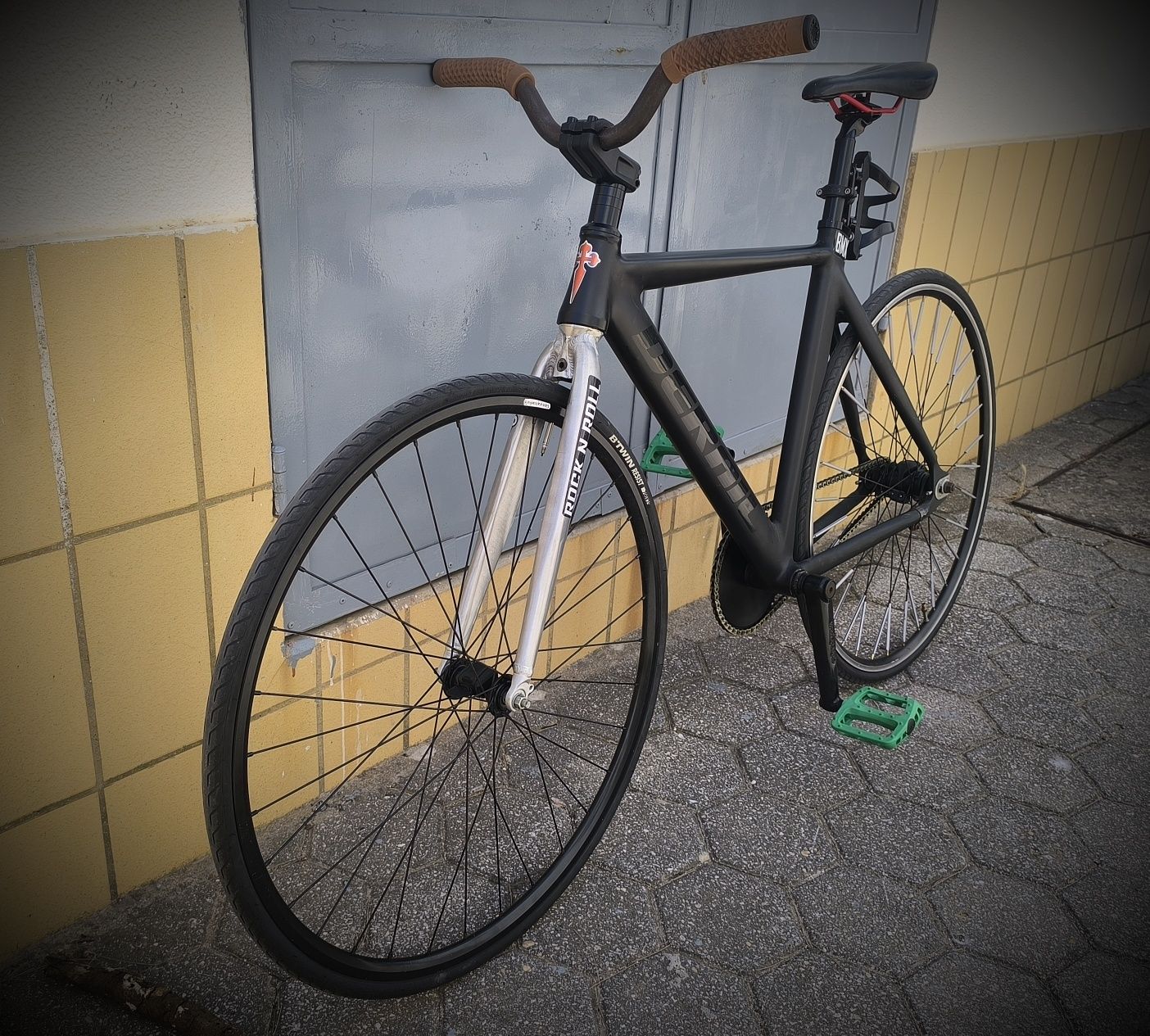 Bicicleta single speed DERAIL