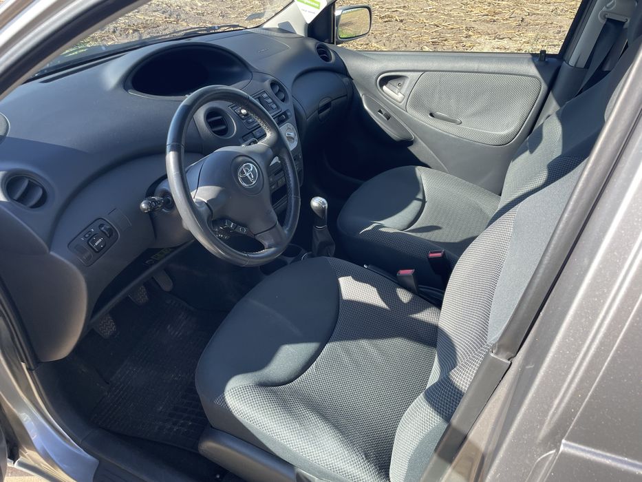 Toyota Yaris 1.3 VVT-I