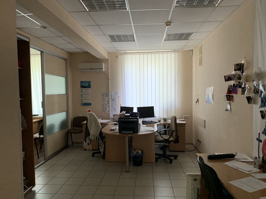 Продаж приміщення 102 кв.м. поруч з проспектом Соборним