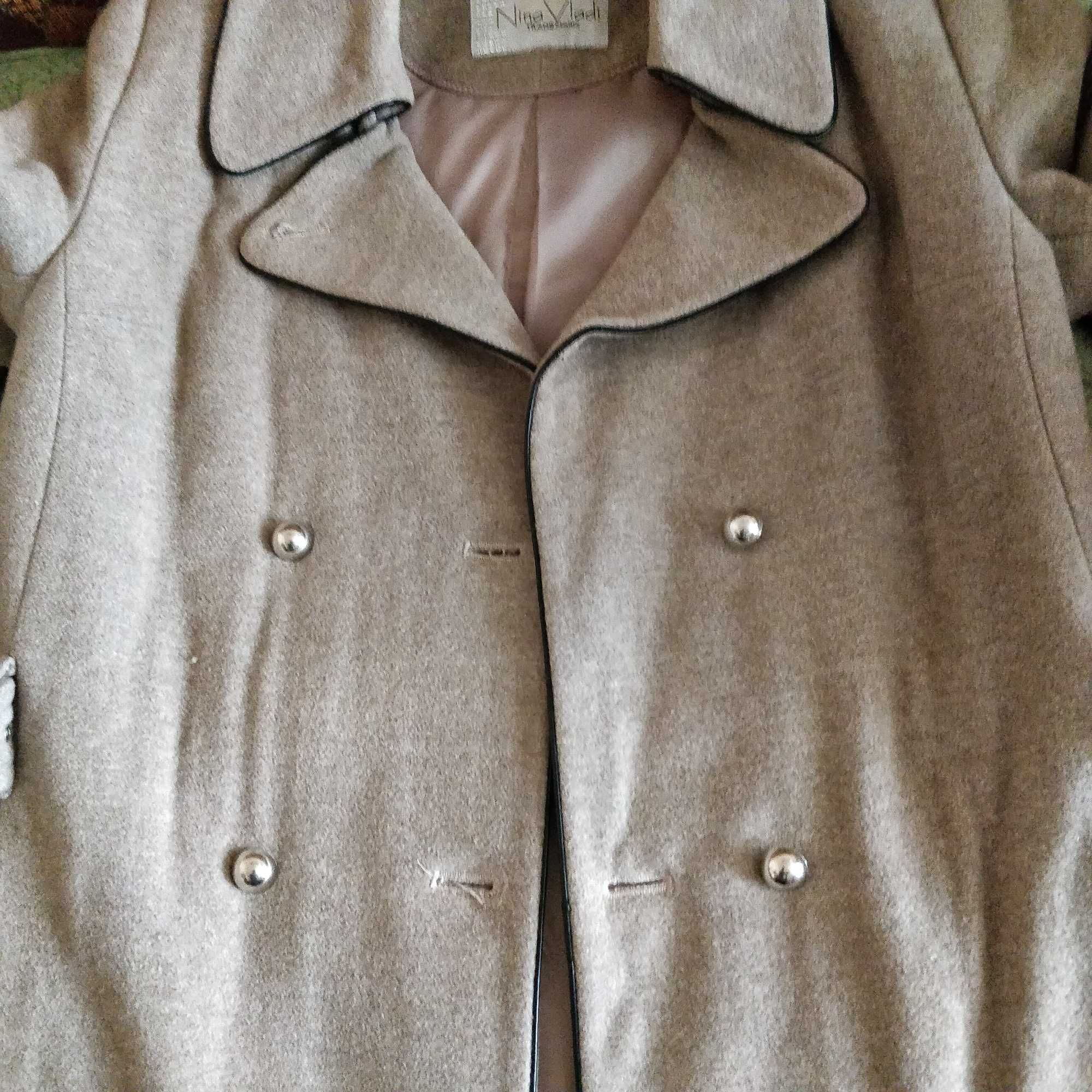 Продам драпове осіннє пальто 46 розмір