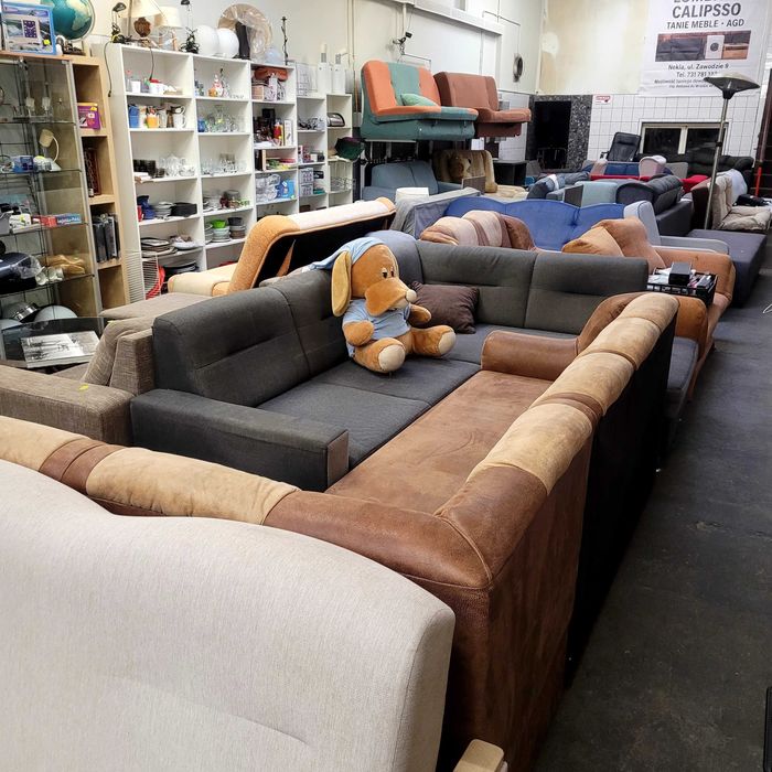 Kanapa w dobtym stanie. Możliwy transport