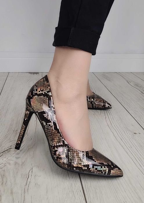 Szpilki r. 36-40 czółenka a'la skóra węża lakierowane TU KUPUJESZ 40