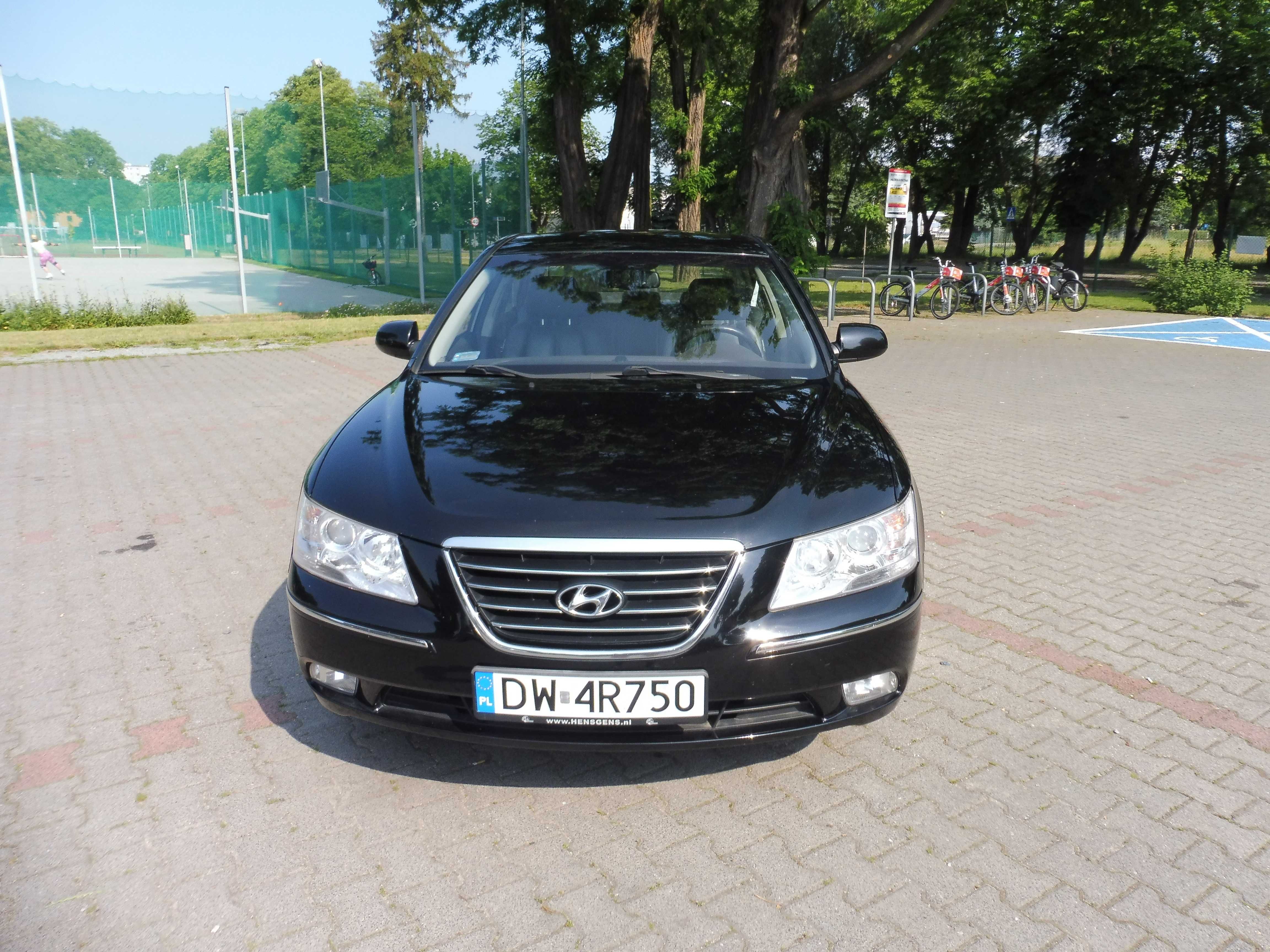 Hyundai sonata z gazem w bdb stanie I rejestracja 2010r klima dziala