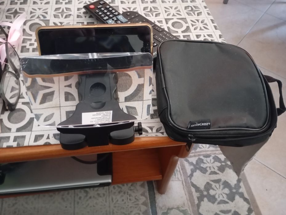 Mesa lupa para tlm ou smartphone