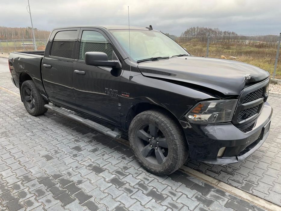Dodge RAM 2020 Ram 1500 Classic Express 4x4 Crew Cab/ 5.7 HEMI / Faktuar Vat 23%