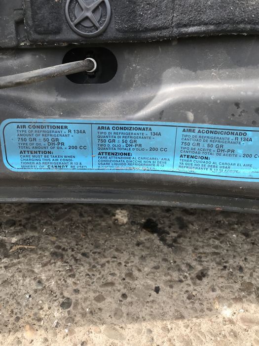 Капот Nissan Terrano 2 запчастини Террано