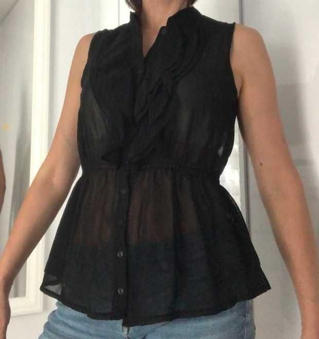 Czarna bluzka z żabotem, transparentna, rozmiar M, marka Vila
