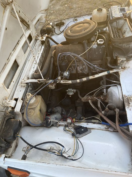 Продам ниву 2121