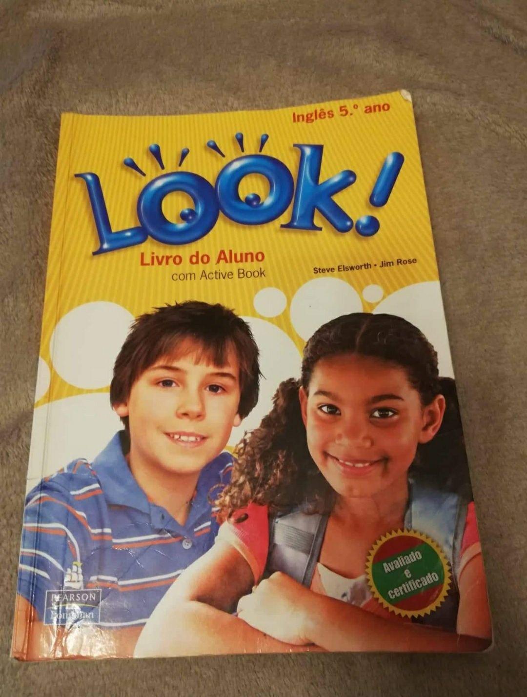 Livro com fichas de Inglês. Livro de ficha de Francês s de Francês.