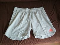 Szorty Adidas L