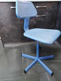 Krzeslo obrotowe biurowe dla dzieci