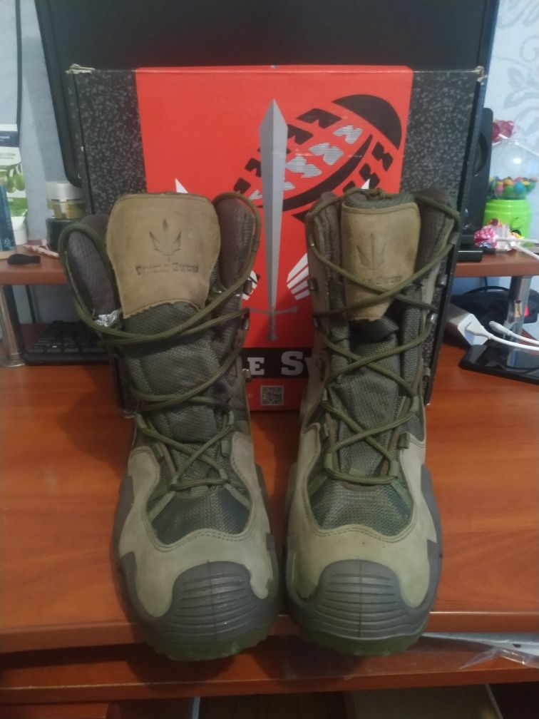 Берци тактичні Single sword ss603