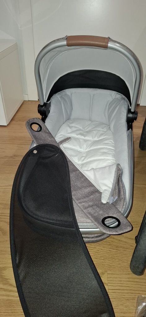 Conjunto Maxi Cosi Adorra Oria Peeble Pro Cadeira Auto Passeio Alcofa