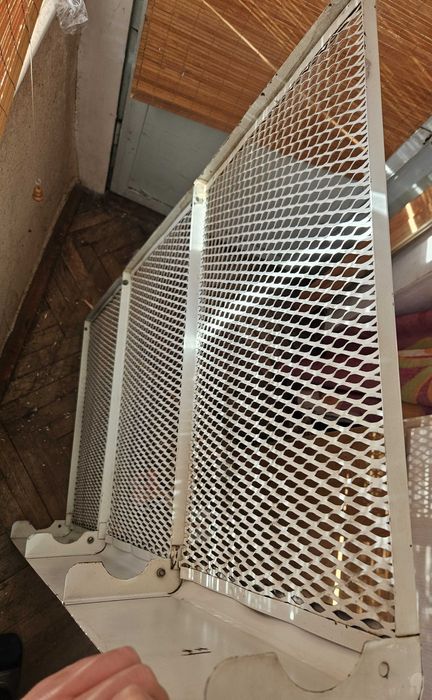 Решітки 1-3 секції металеві декор на чавунні радіатор батареї опалення