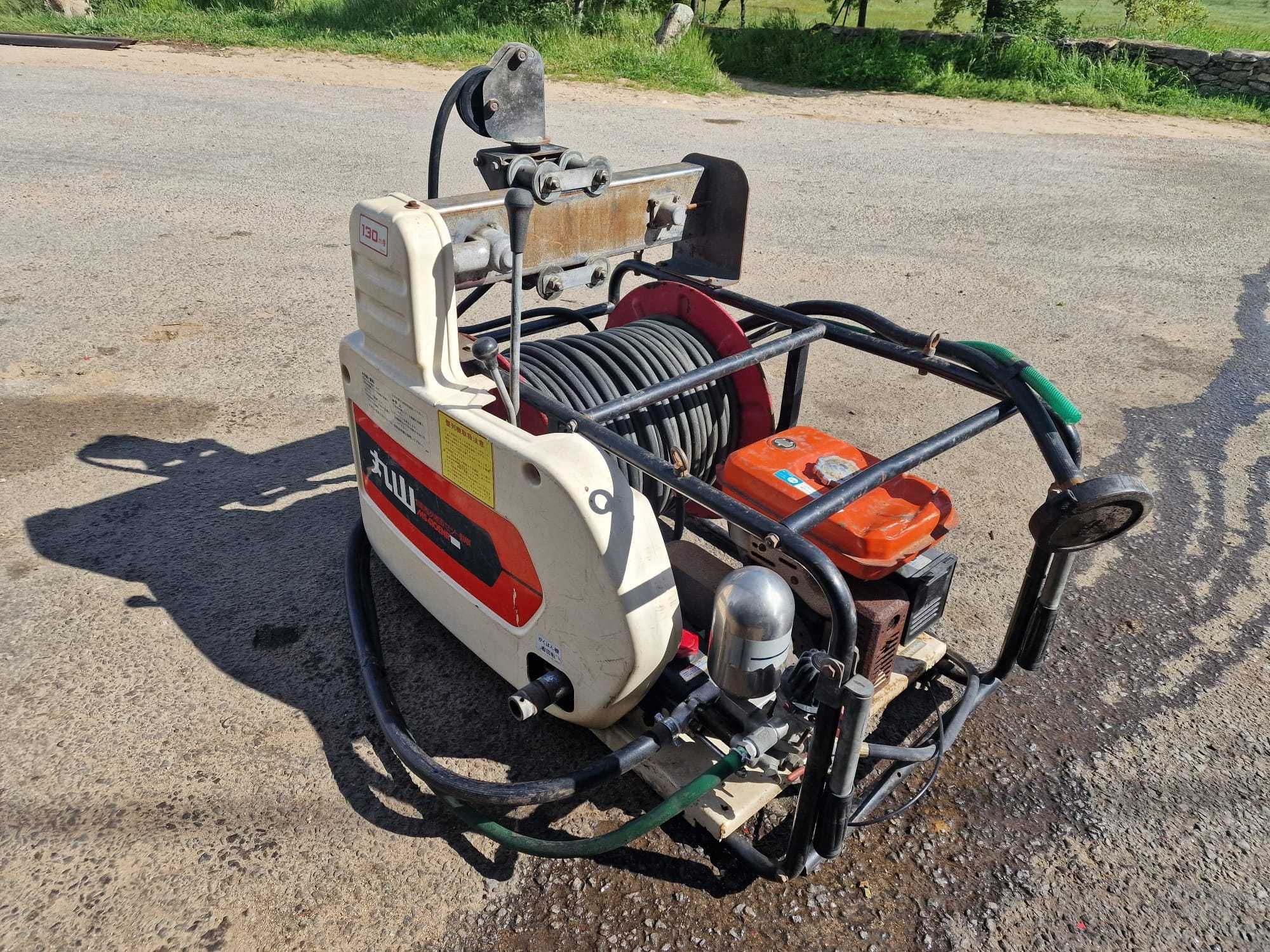 Moto Pulverizador MARUYAMA MS410ENR com chupador e enrolador - Kubota