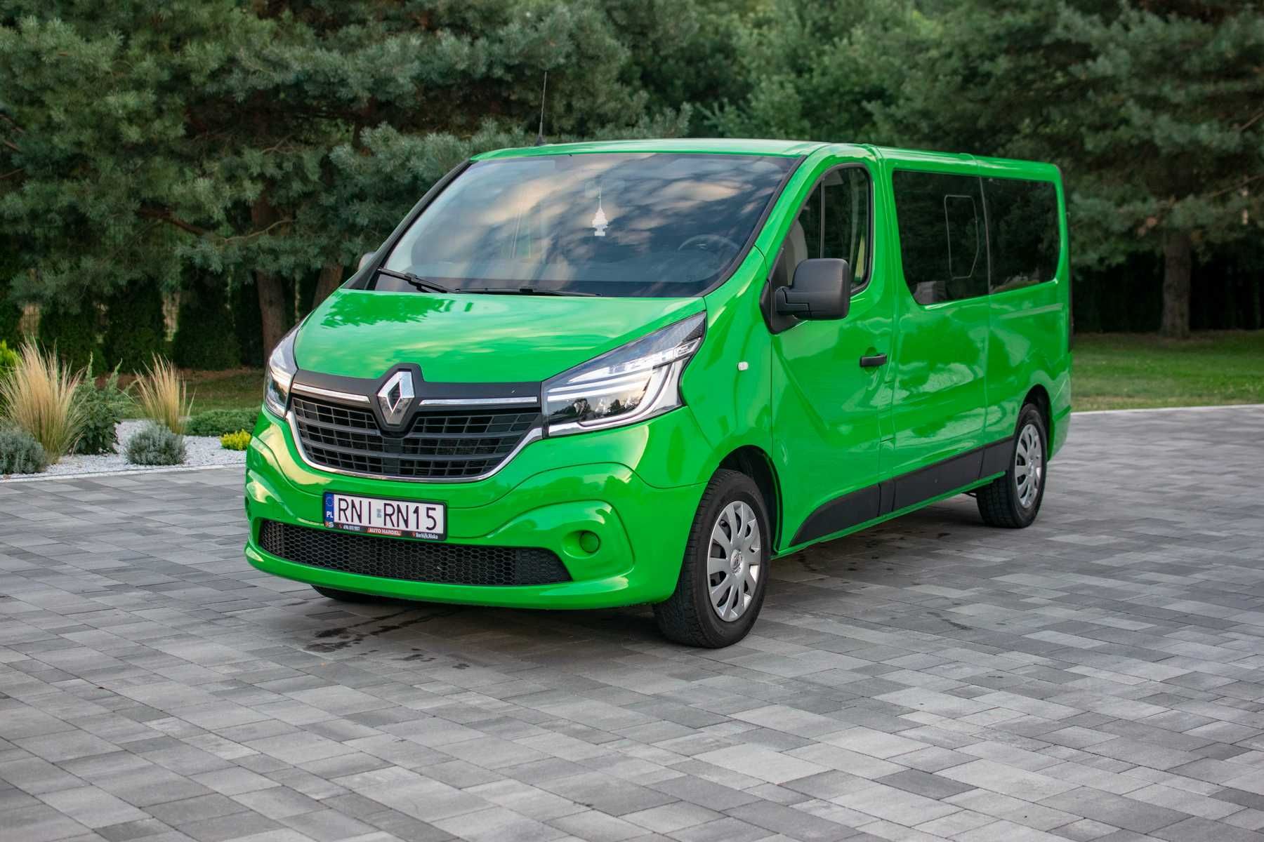 Wynajem busów, Bus 9 osób Wynajem wypożyczalnia busów 9-cio osobowych.