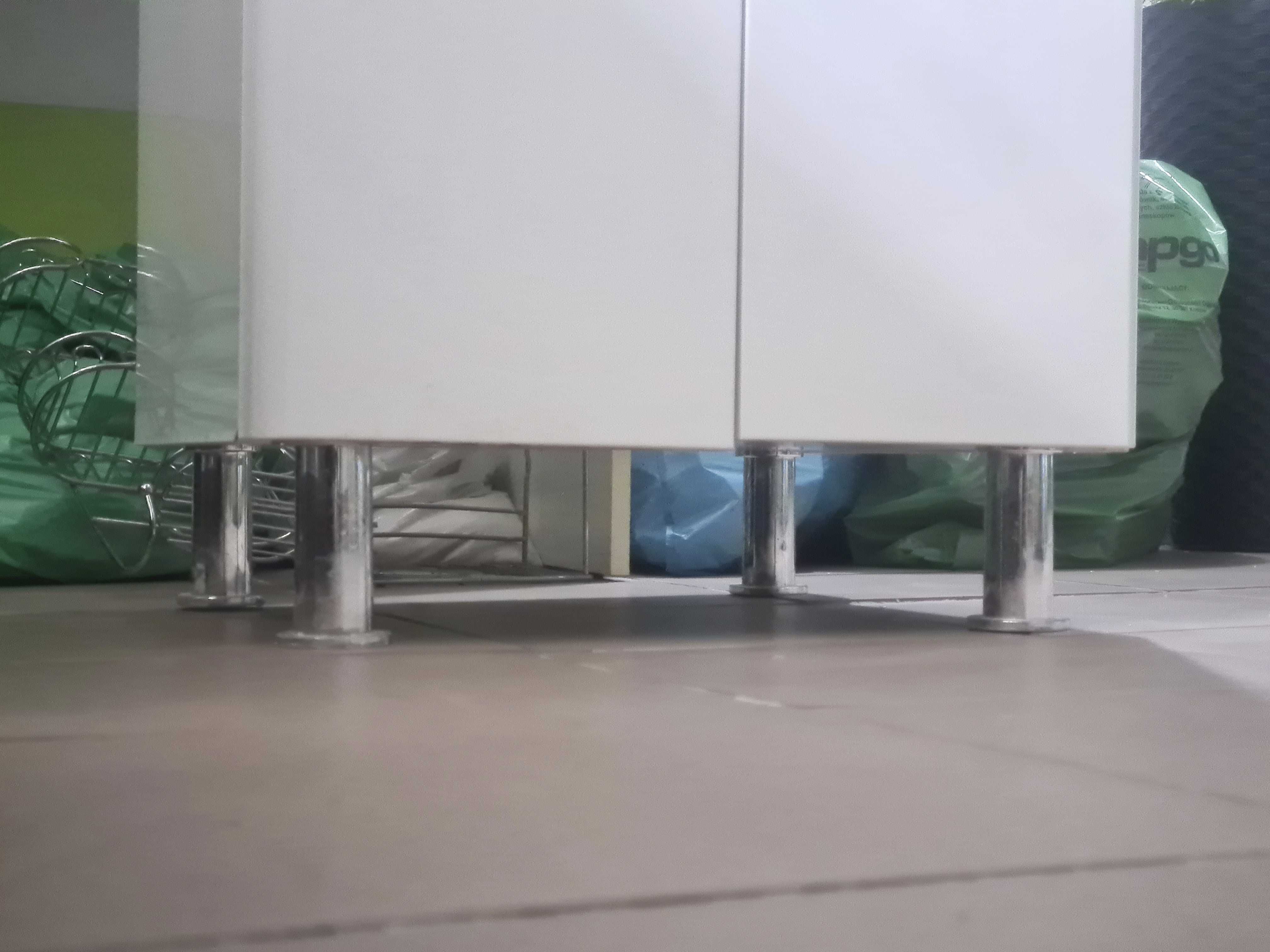 Umywalka do łazienki z szafką, kranem, korkiem - Cersanit