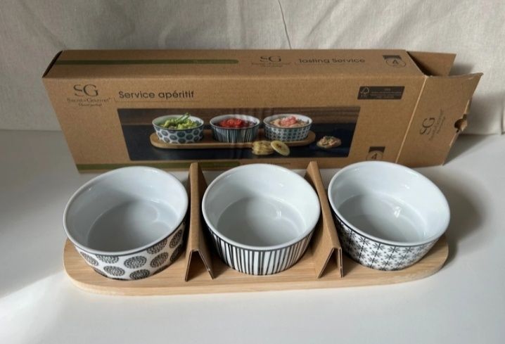 Conjunto três taças de aperitivos com base