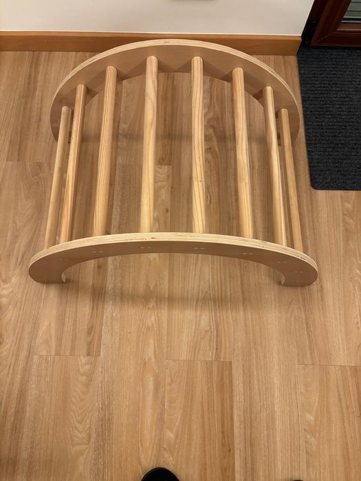 Arco montessori com rampa de escalada