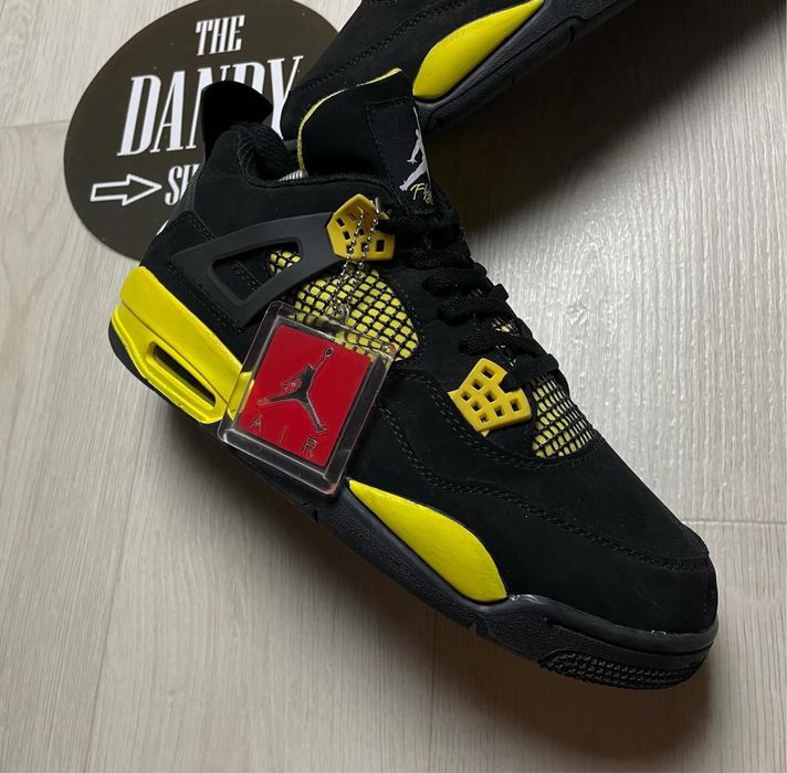 Джордан| Jordan 4 Retro Thunder