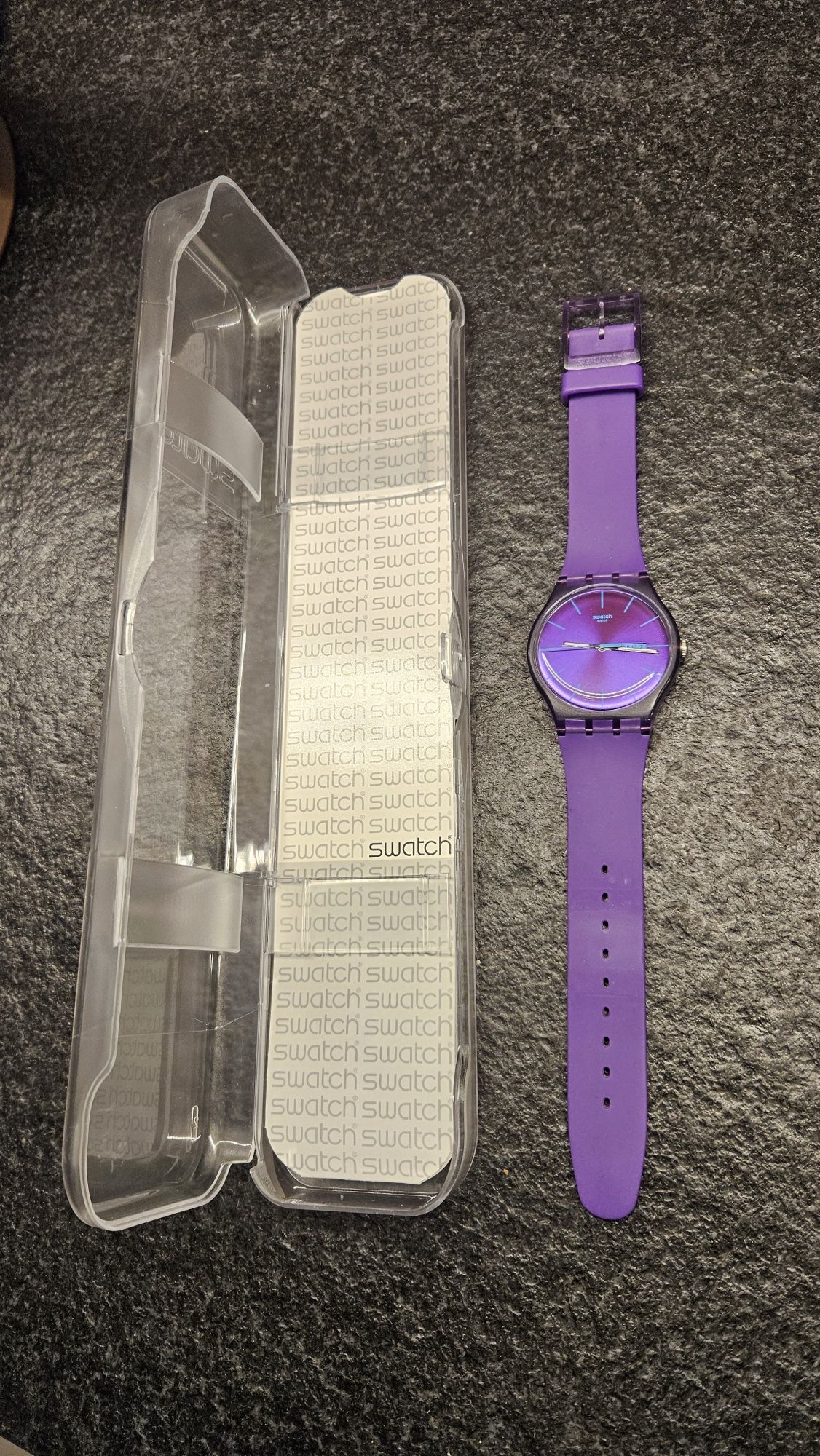Zegarek Swatch z datą