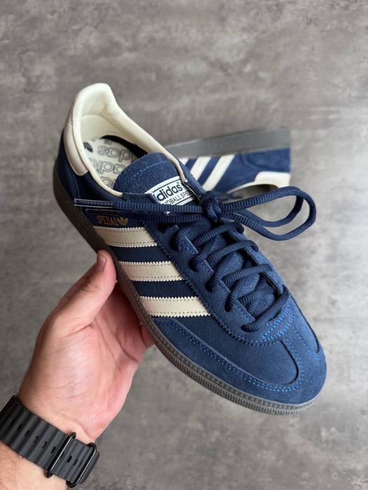 Кросівки Adidas Spezial / 41 , 46
