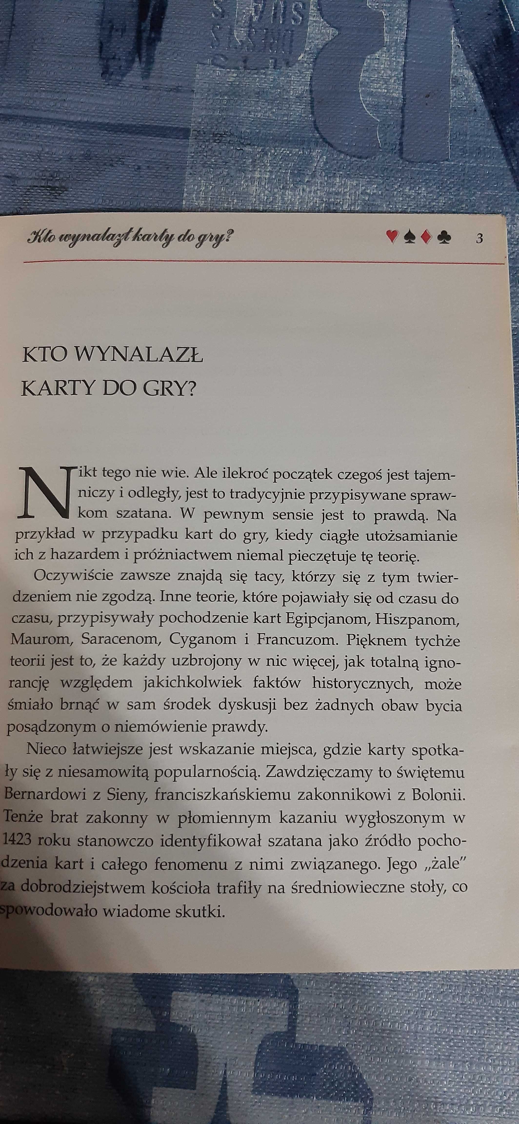 gry karciane, stara książka z talia kart dla kolekcjonerów