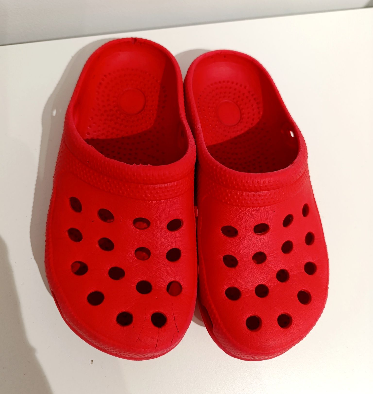 Klapki Crocsy dziecięcie piankowe r. 34