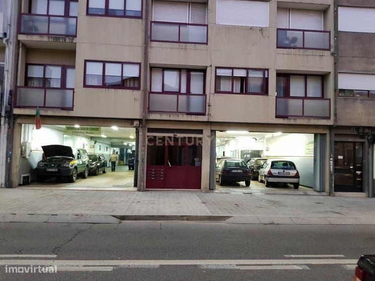 Oficina/Garagem para Trespasse - 316 m² - Rua de Costa Cabral