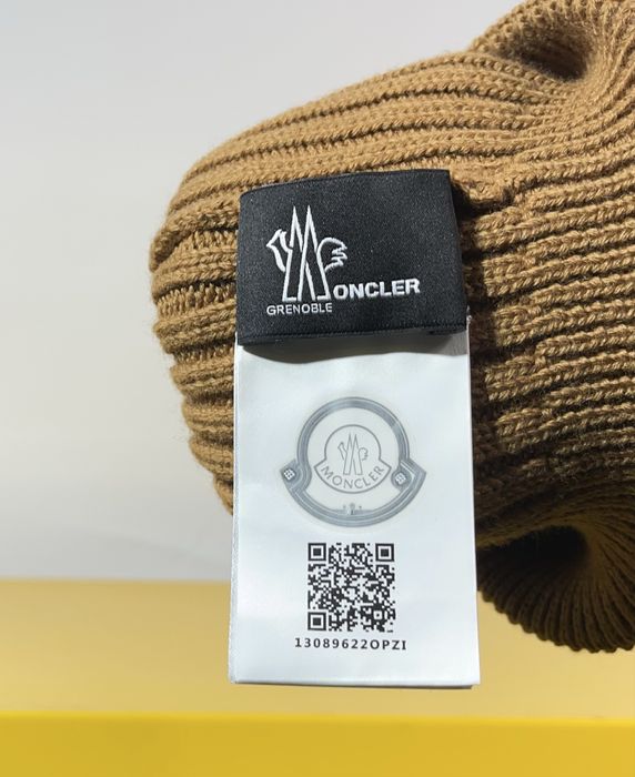 Шапка Moncler 2 цвета