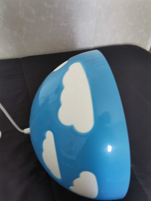 Candeeiro de quarto de criança do ikea completamente novo.