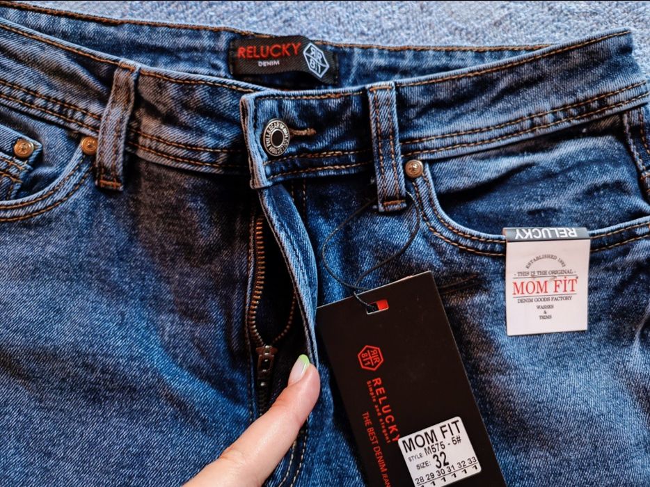 Нові джинси МОМ fit жіночі, 32 р