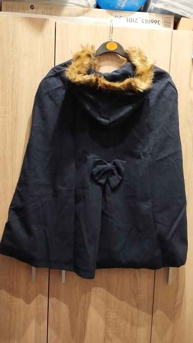 Capa casaco com capuz