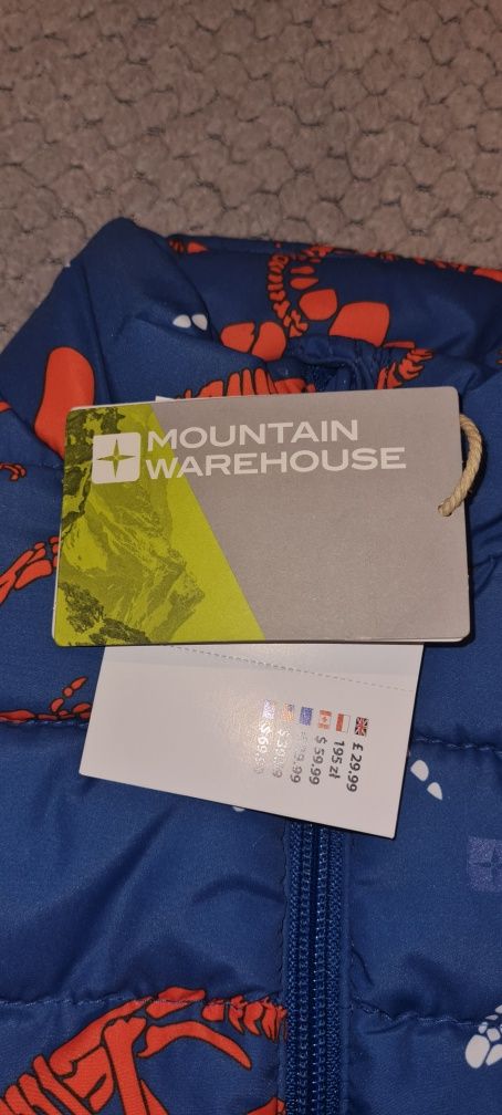 Жилет від бренду Mountain Warehouse  розмір 3-4 роки