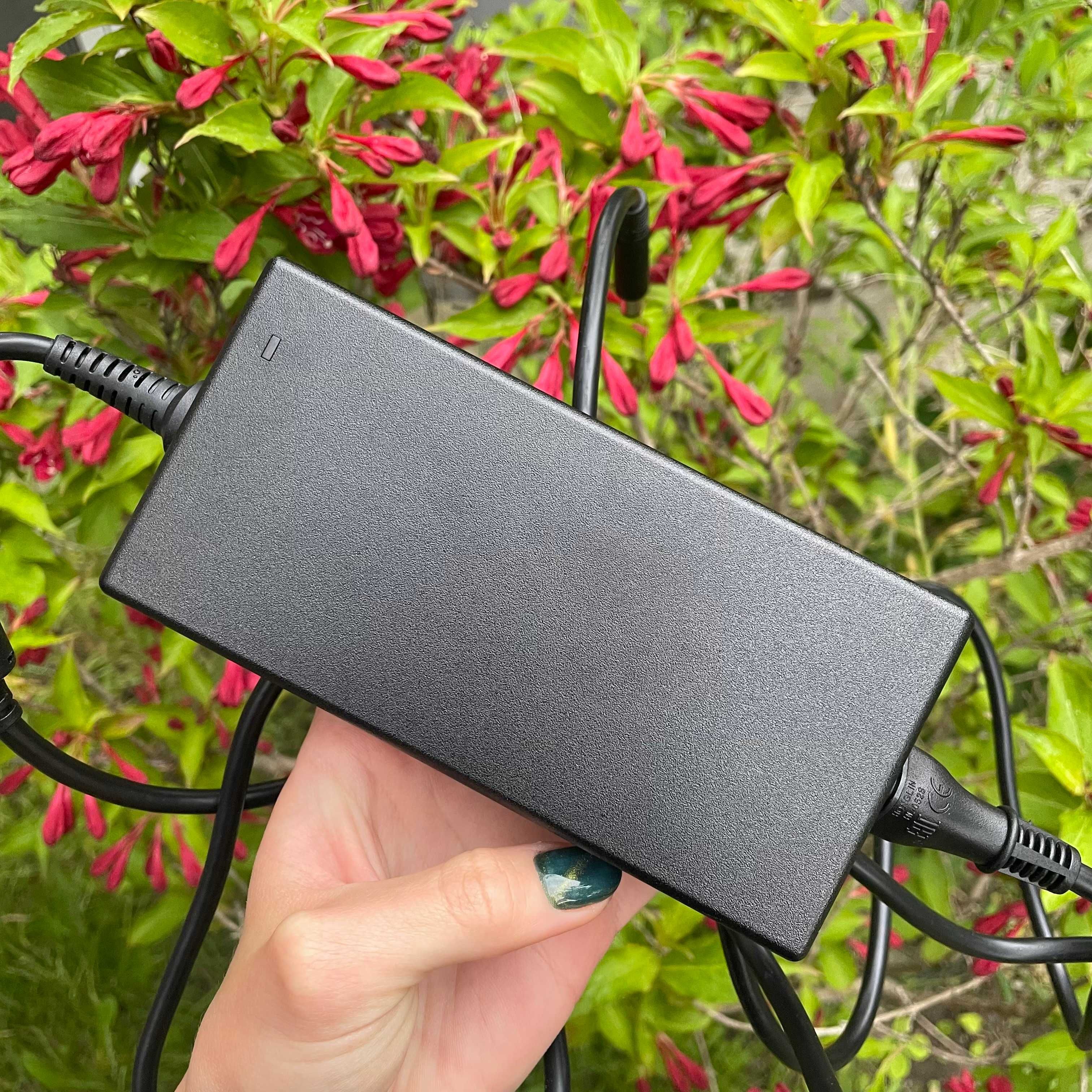Stacja Dokująca Dell WD19TB Thunderbolt 3 USB-C 180W Laptop + GRATIS