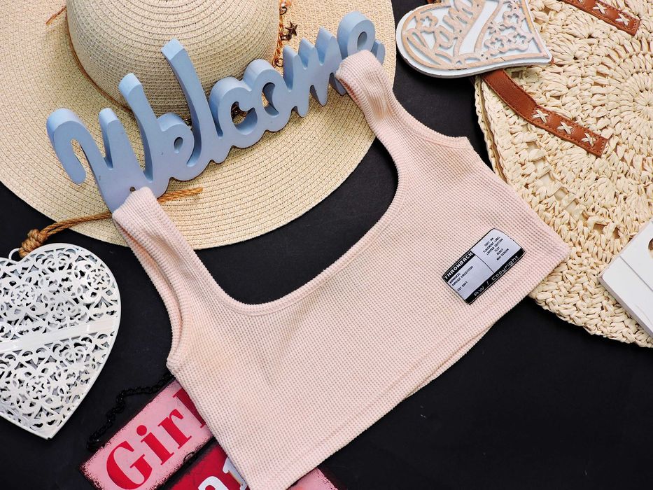 Public desire Crop top beż naszywka XS
