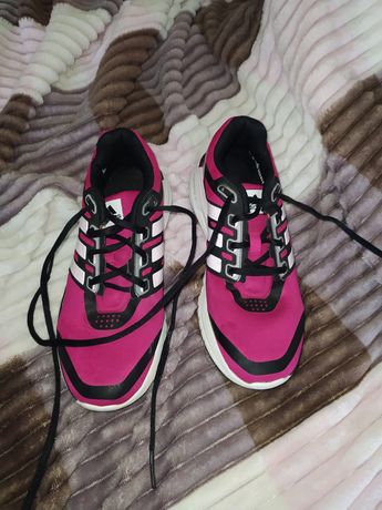 Кросівки рожеві Adidas