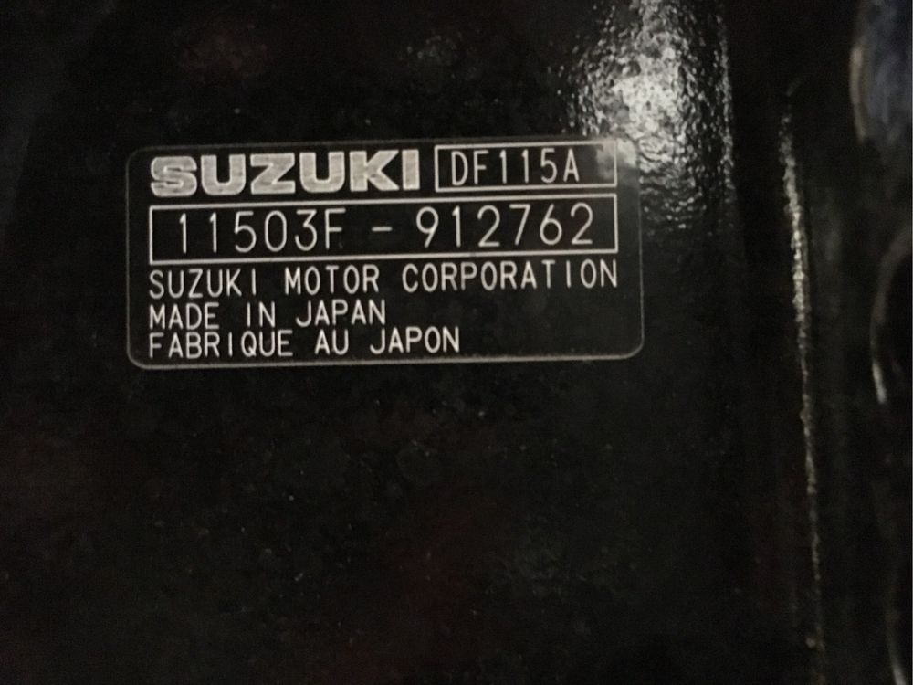 Suzuki 115 motor fora de borda