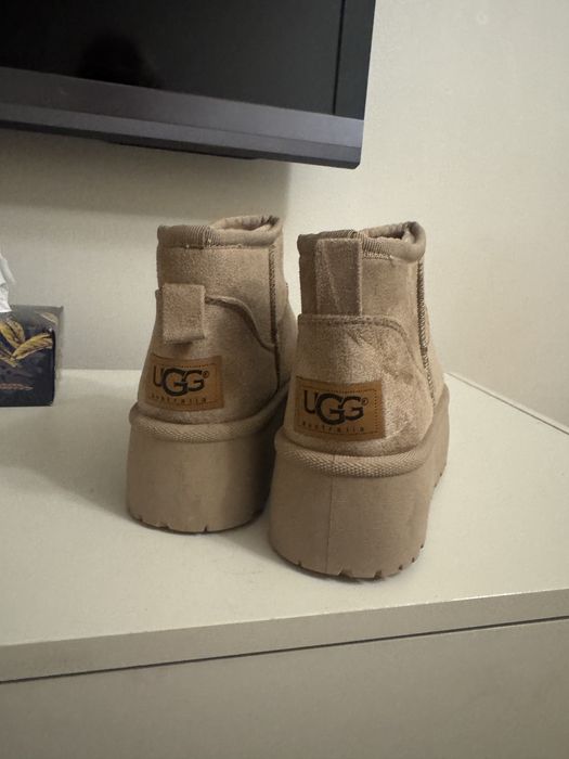 Buty zimowe śniegowce UGG
