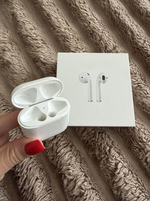 Зарядный кейс Airpods (A1523)