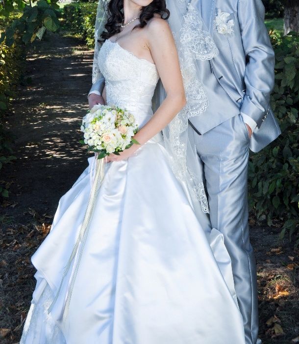 Свадебное платье ( Весільна сукня )