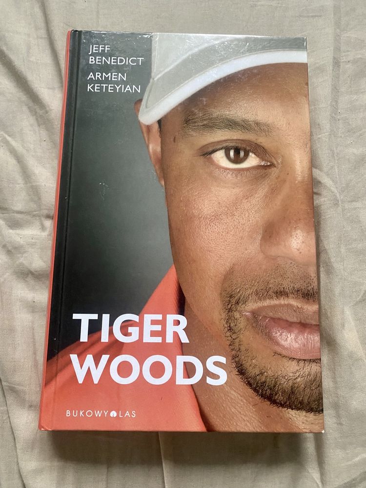 Książka Tiger Woods wyd Bukowy Las