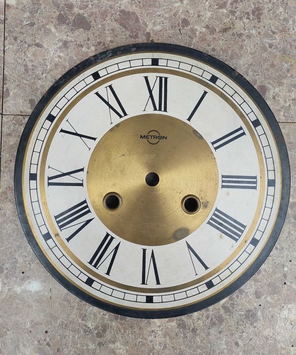661 Tarcza starego zegara ściennego Metron 20,5cm 58/34mm