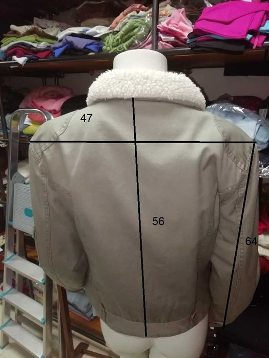 Casaco Curto de Senhora tipo Bomber