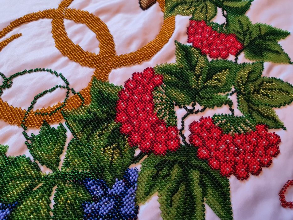 Весільний рушник вишитий бісером. Якісна ручна робота.