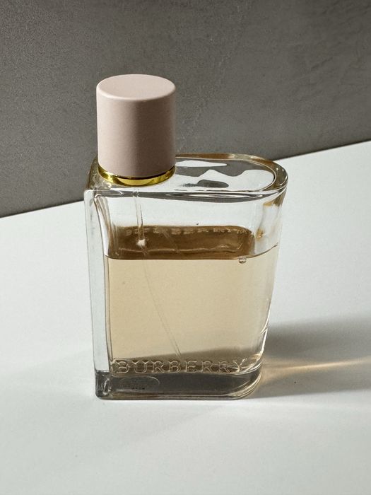 Burberry “Her” eau de parfum