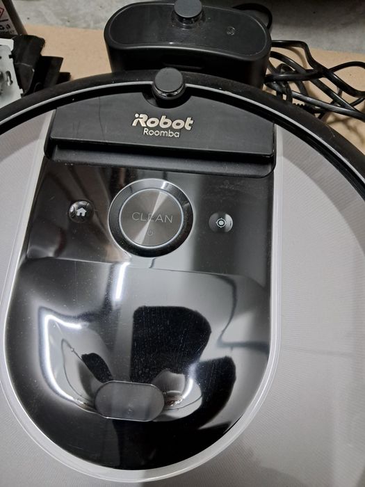 iRobot roomba i7